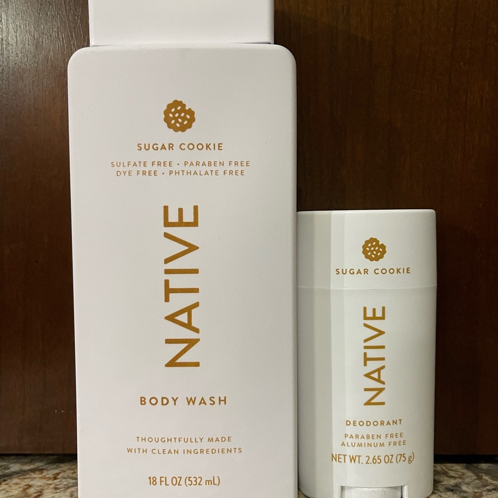 Native Sugar Cookie Body Wash and Deodorant Set